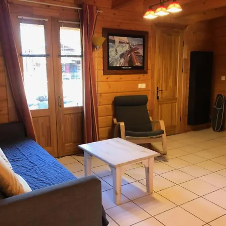 Le Des Vagues Apartment